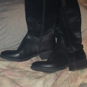 CROFT & BARROW Black Zip Up Boots - sz. 8